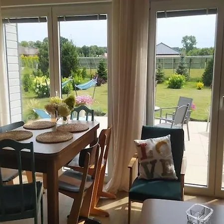 With Private Garden, Sauna, Jacuzzi Holiday home *