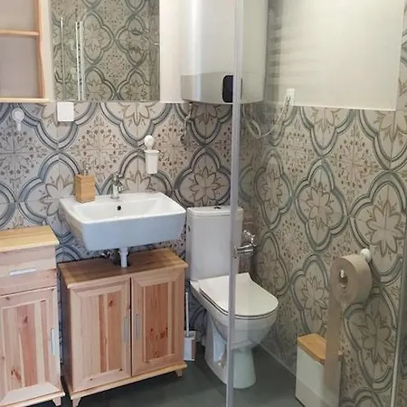 Comfortable Home, Sauna, Whirlpool Zitzmin